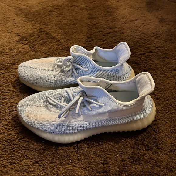 Yeezy boost 350 V2 Cloud White worn a few times but great condition - Picture 6 of 6